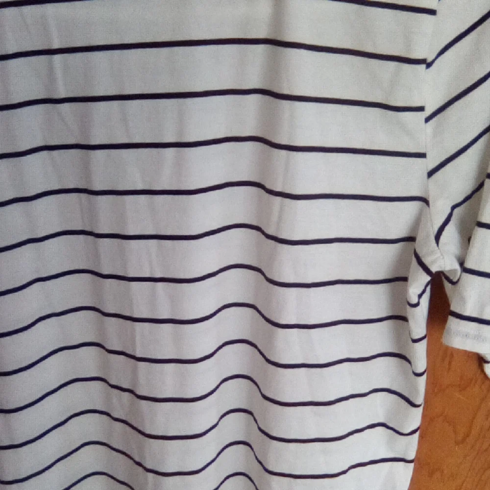 Garnet Hill Navy Striped Short Sleeve Tee - Picture 9 of 11